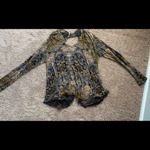 Free People adorable small top!